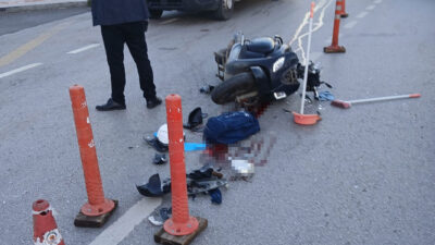 Samsun'un Atakum ilçesinde ambulans ile çarpışan motosikletin sürücüsü yaşamını yitirdi.