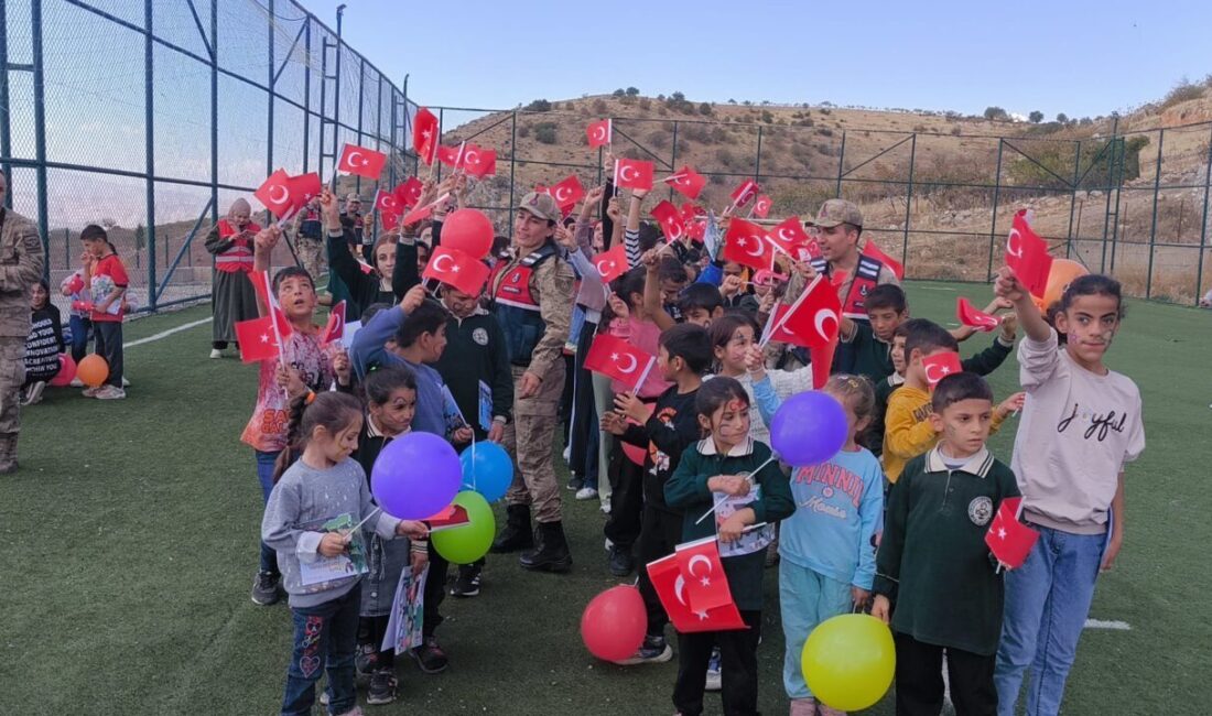 Siirt'te Türk Kızılay Şubesi ve İl Jandarma Komutanlığı ekipleri 29