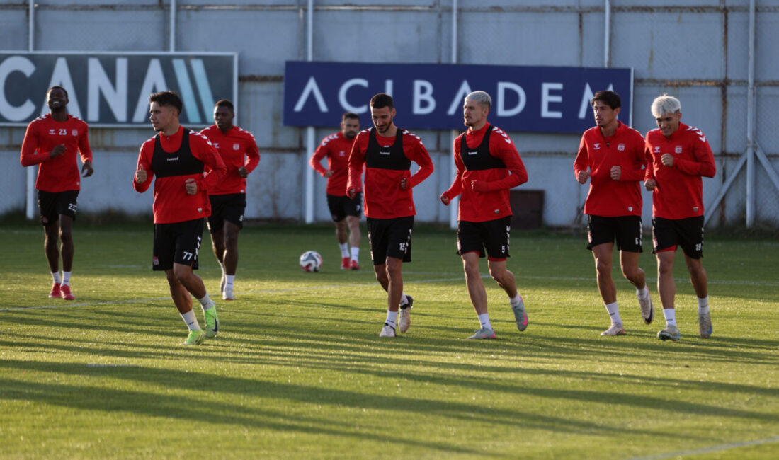 Trendyol 1. Lig ekiplerinden Özbelsan Sivasspor'da teknik direktör Osman Zeki