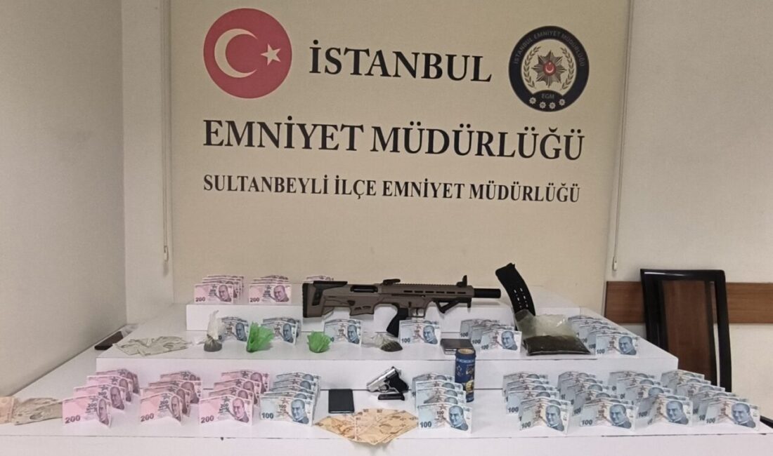 İstanbul Sultanbeyli'de düzenlenen uyuşturucu operasyonunda gözaltına alınan şüpheli tutuklandı.