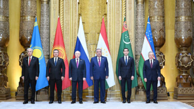 Tacikistan'ın başkenti Duşanbe'de Orta Asya-Rusya Zirvesi başladı.