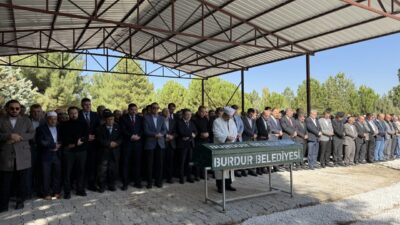 Tarım ve Orman Bakan Yardımcısı Ahmet Gümen'in vefat eden annesinin