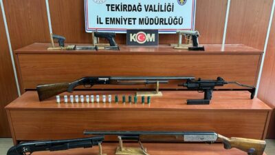  Tekirdağ'da düzenlenen kaçakçılık operasyonunda 20 şüpheli gözaltına alındı.
