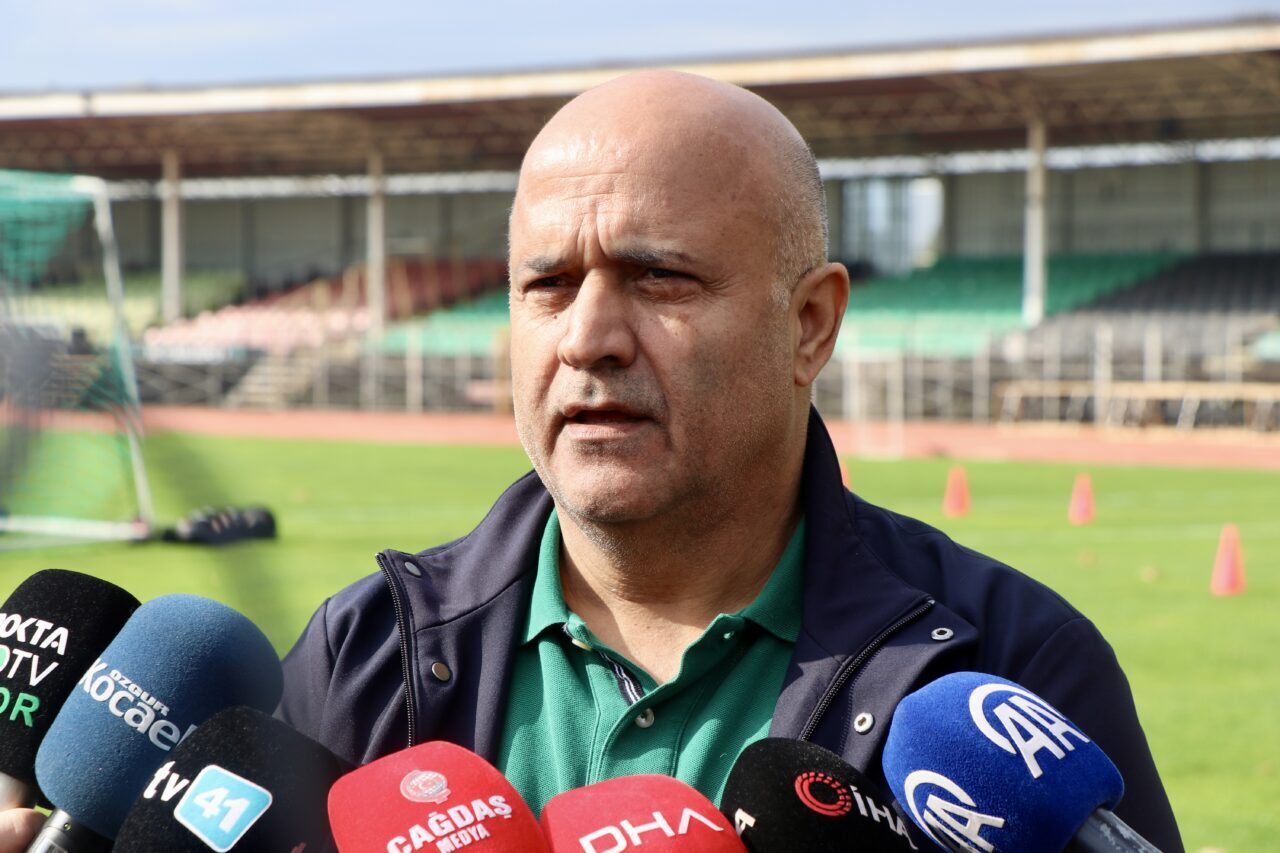 Kocaelispor Başkanı Recep Durul, Türkiye Futbol Federasyonu (TFF) Başkanı İbrahim