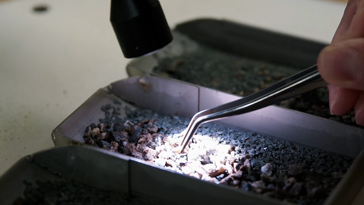 Türkiye'nin kamu sermayeli ilk AR-GE Merkezi olarak faaliyet gösteren TPAO