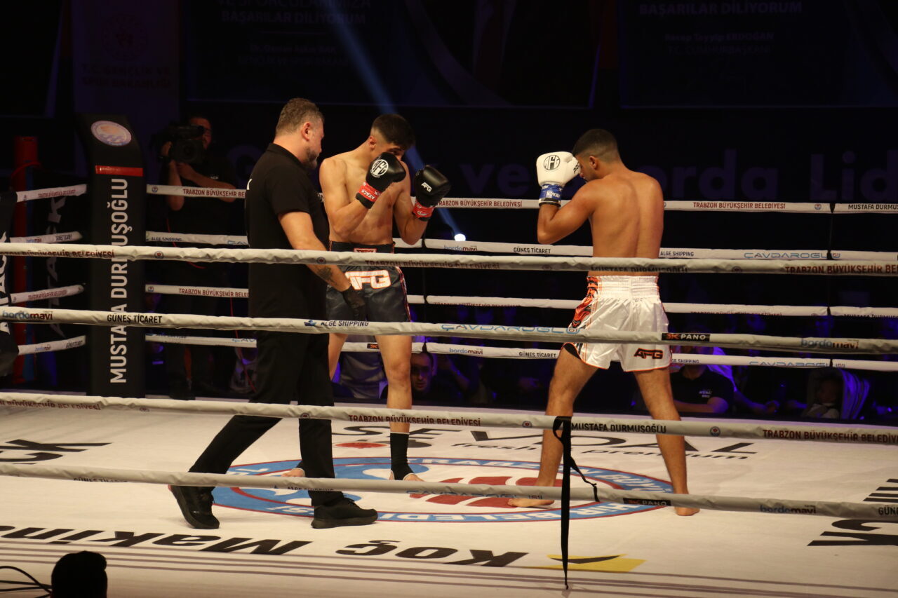 Trabzon'da MuayThai sporunun efsaneleşen ismi Mustafa Durmuşoğlu anısına "MuayThai Attack"