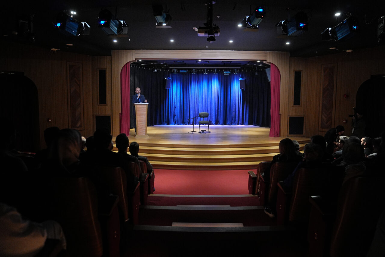 Türk müziğinin zengin mirasını yaşatmak, tanıtmak ve gelecek kuşaklara aktarmak