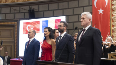 Romanya'nın başkenti Bükreş'te, Türkiye Cumhuriyeti'nin 102'nci yıl dönümü dolayısıyla resepsiyon