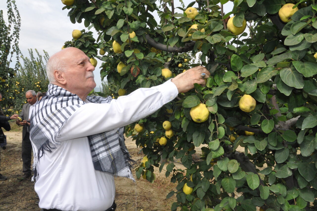 Türkiye Ziraat Odaları Birliği (TZOB) Genel Başkanı Şemsi Bayraktar, İzmir'in
