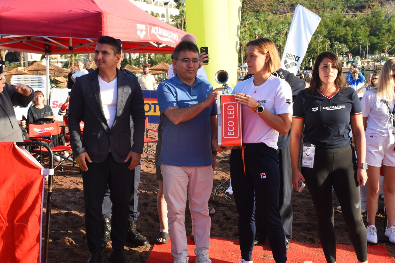  Muğla'nın Marmaris ilçesinde düzenlenen 25. Uluslararası Arena AquaChallenge Yüzme Şampiyonası