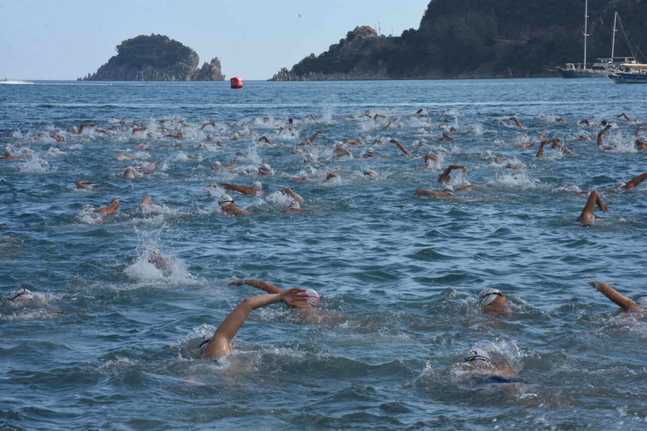  Muğla'nın Marmaris ilçesinde iki gün süren 25. Uluslararası Arena AquaChallenge