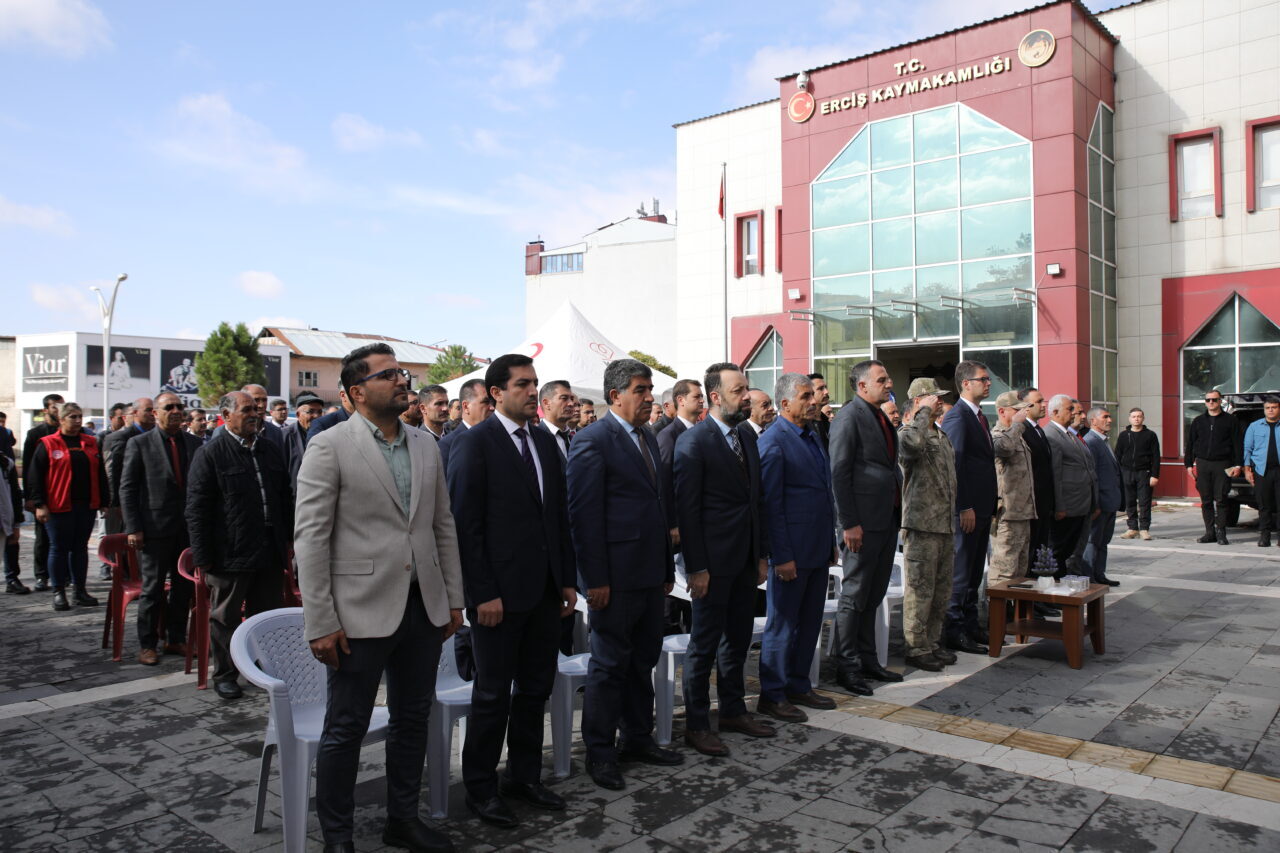 Van'ın Erciş ilçesinde 23 Ekim 2011'de meydana gelen depremde hayatını
