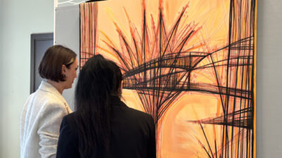 "Yaşamın Çizgileri" resim sergisi, 29 Ekim Cumhuriyet Bayramı'nda sanatseverlerle buluştu.