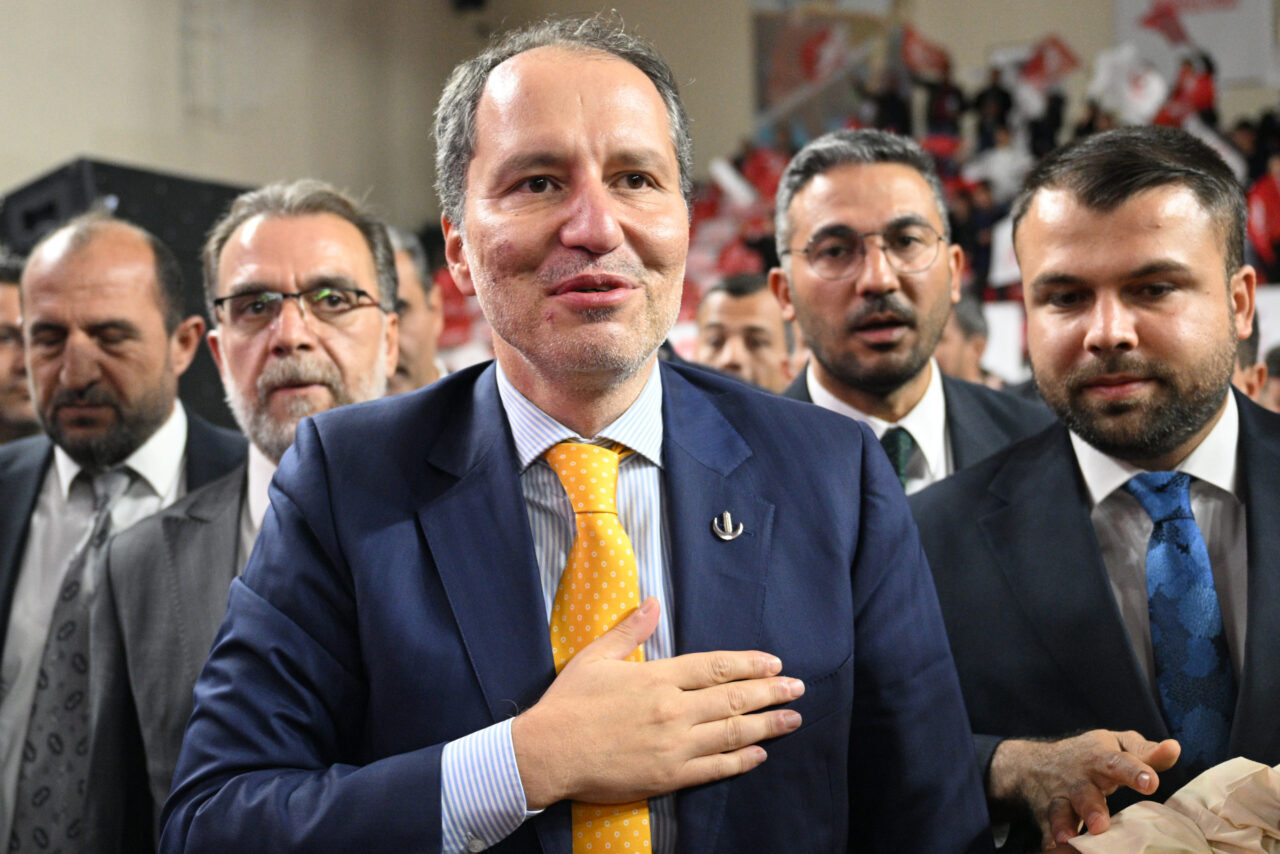  Yeniden Refah Partisi Genel Başkanı Fatih Erbakan, partisinin Kayseri il