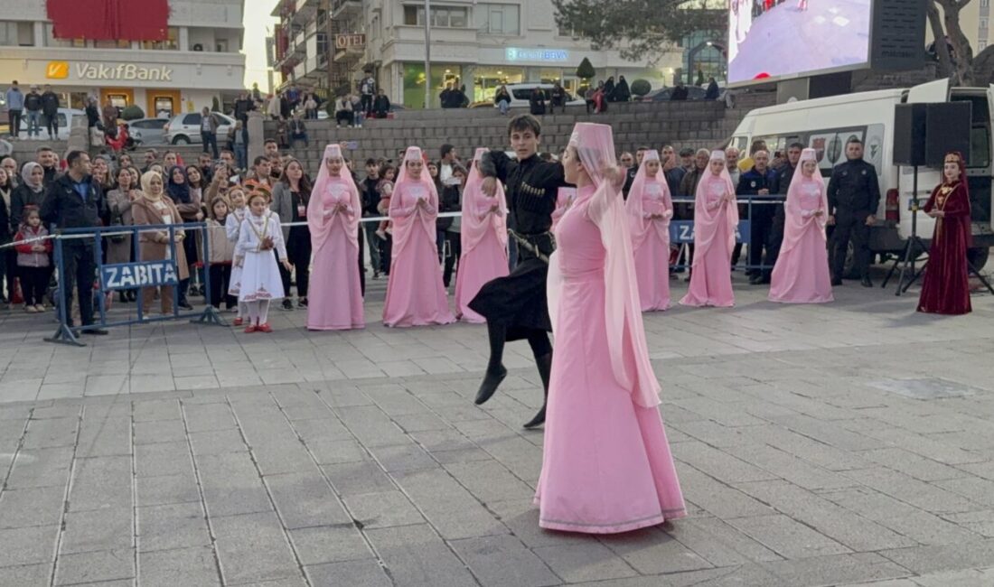 Yozgat Belediyesince 29 Ekim Cumhuriyet Bayramı kutlamaları kapsamında düzenlenen 1.