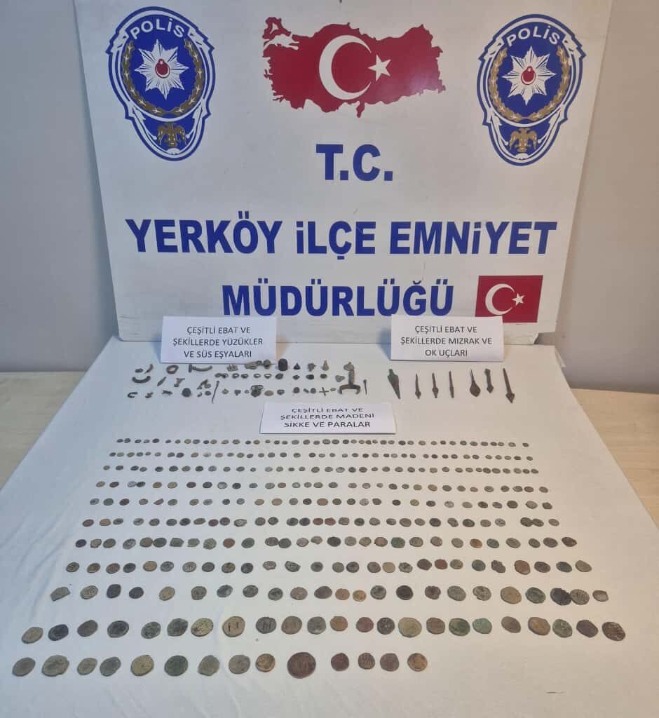 Yozgat'ın Yerköy ilçesinde çeşitli dönemlere ait tarihi eser niteliğinde olduğu