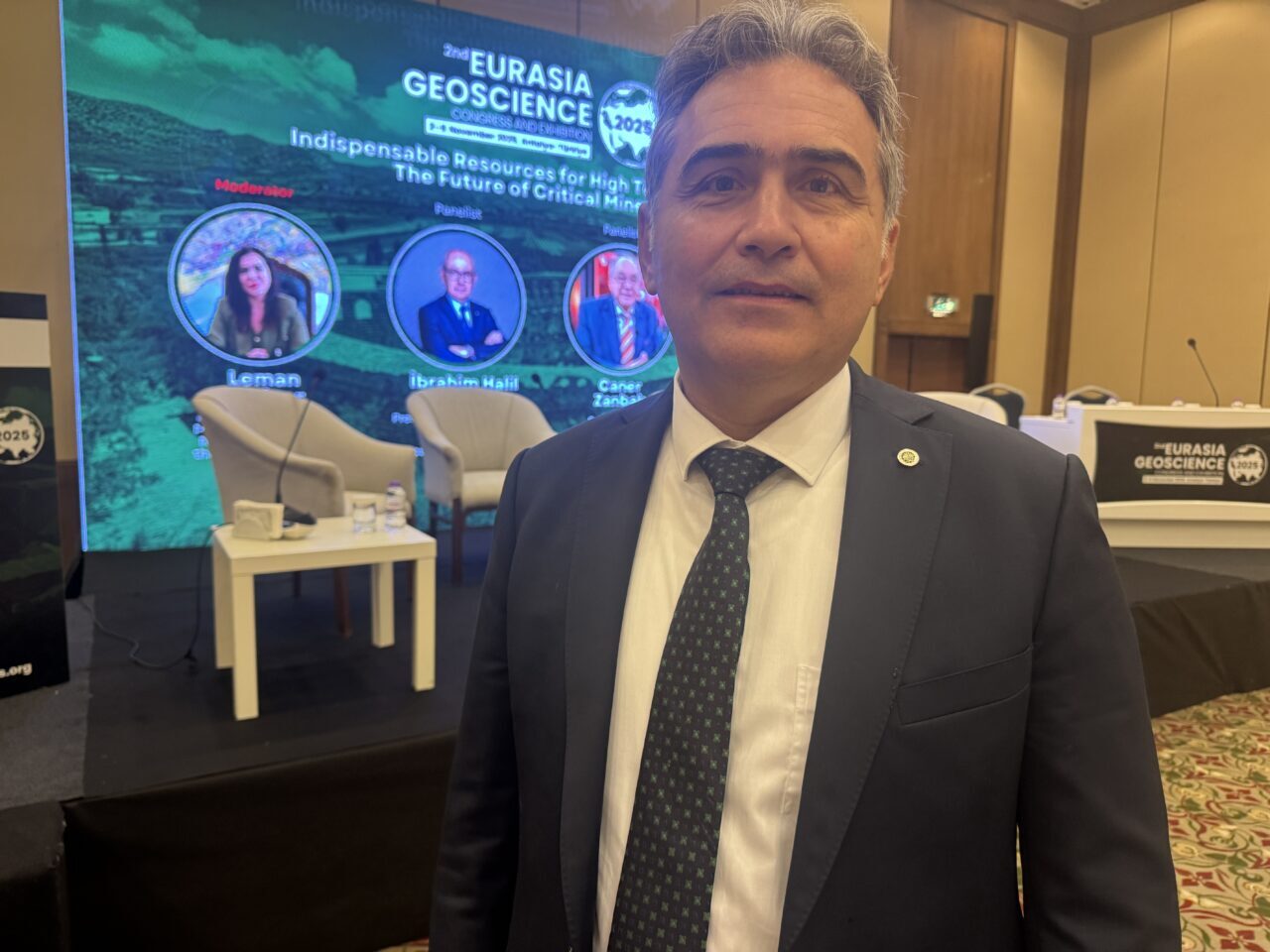 Antalya'da düzenlenen 2. Avrasya Yer Bilimleri Kongresi (EGCE-2025), 24 ülkeden