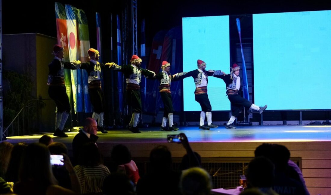 Gençlik ve Spor Bakanlığı ve Antalya Valiliğinin desteğiyle Dünya Kürek