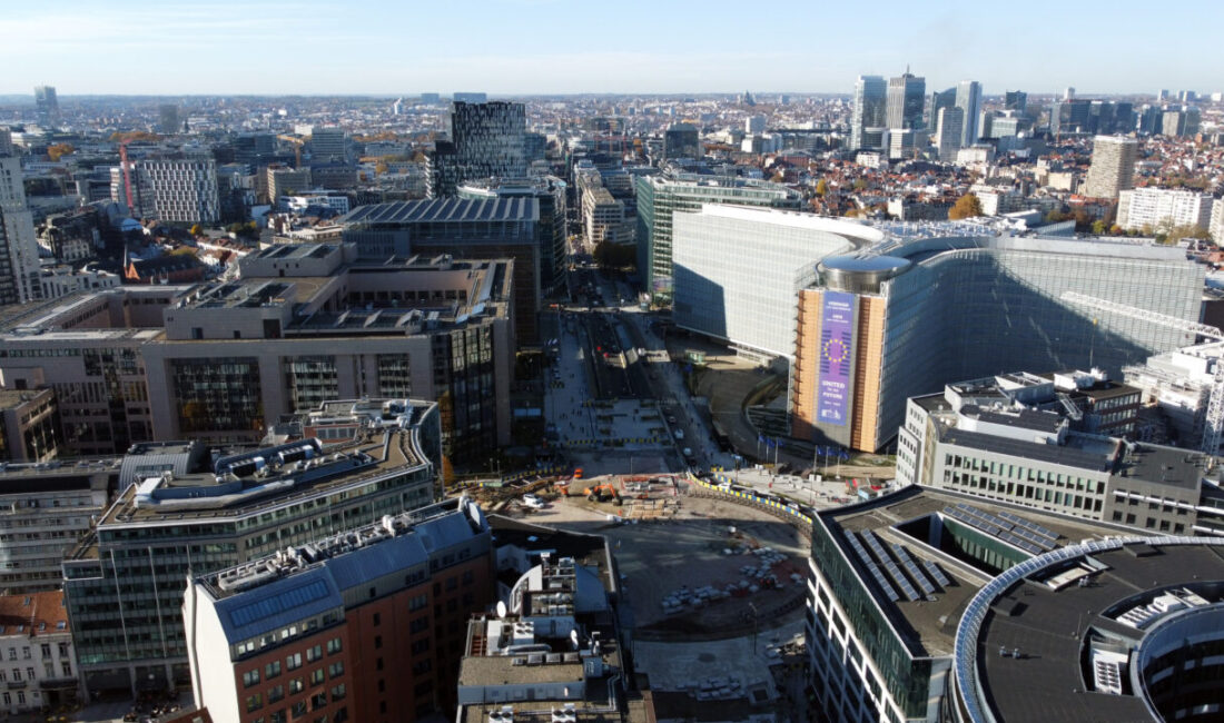  Belçika'nın başkenti Brüksel'de Avrupa Birliği (AB) kurumlarının yer aldığı Schuman