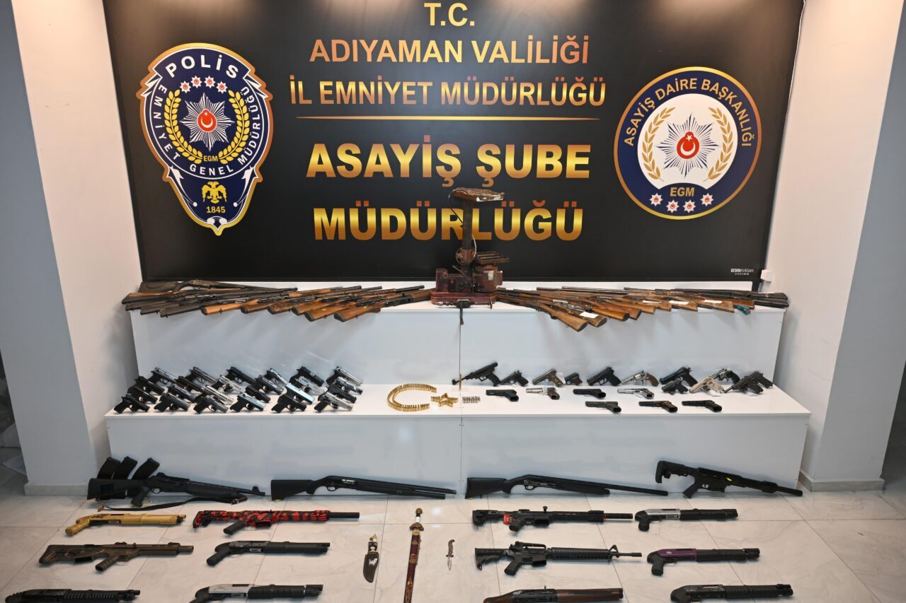 Adıyaman merkezli 3 ilde düzenlenen silah kaçakçılığı operasyonunda 28 şüpheli