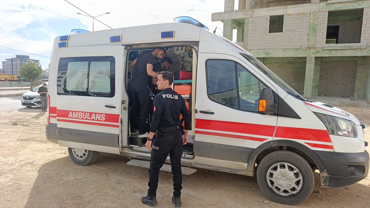 Adıyaman'da iki grup arasında çıkan bıçaklı ve sopalı kavgada 1'i