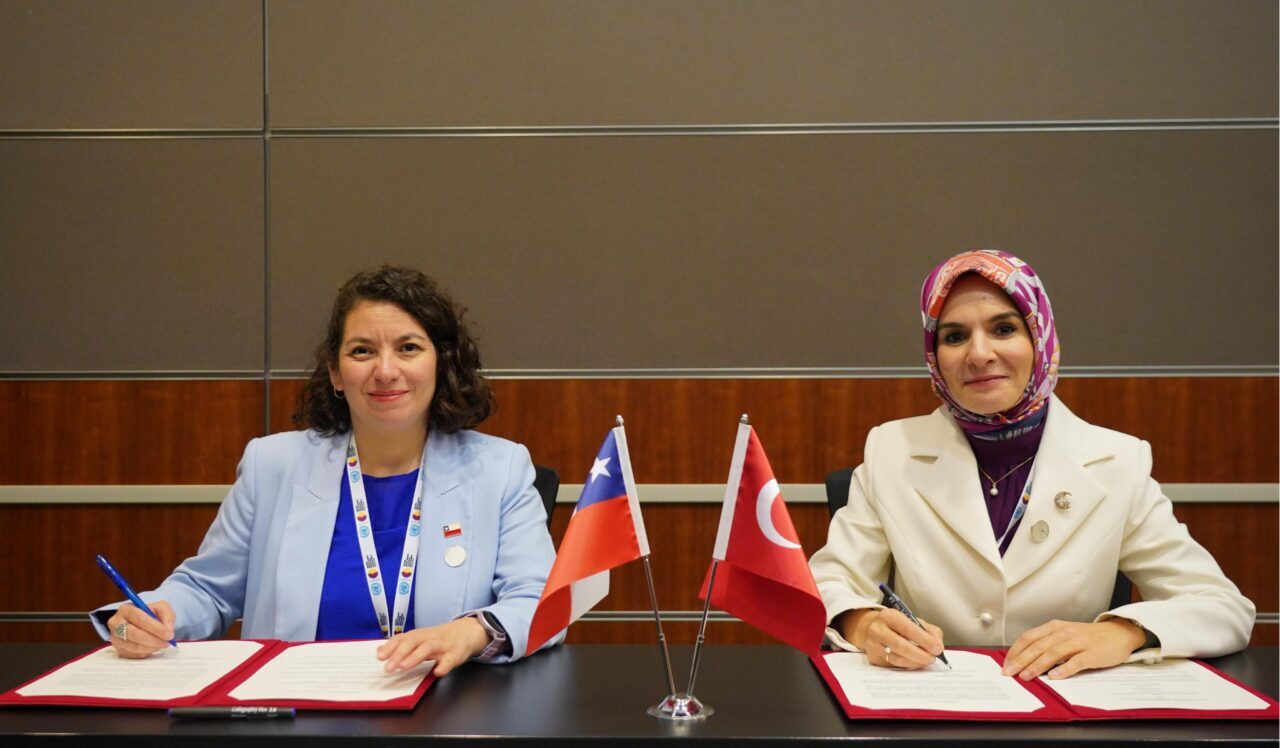 Aile ve Sosyal Hizmetler Bakanlığı ile Şili Sosyal Kalkınma ve