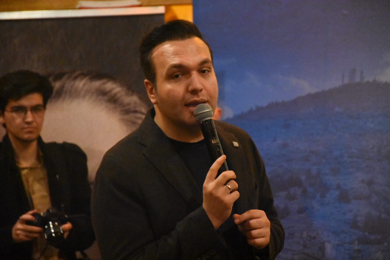 AK Parti Gençlik Kolları Genel Başkanı Yusuf İbiş, "Bugün TBMM'de