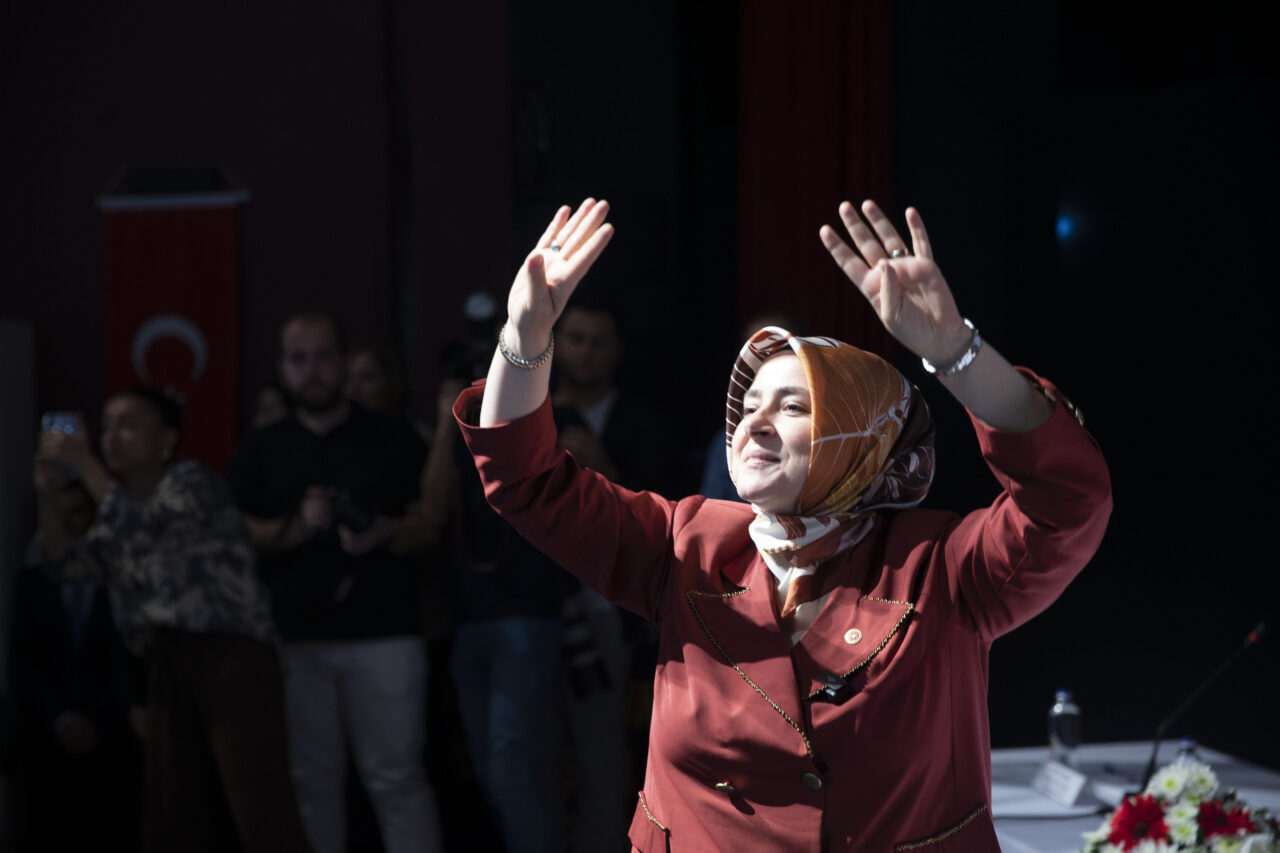 AK Parti Genel Merkez Kadın Kolları Başkanı Tuğba Işık Ercan,