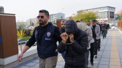 Ankara'nın Polatlı ilçesinde düzenlenen yasaklı madde operasyonunda gözaltına alınan 23
