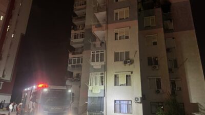 Antalya'nın Aksu ilçesindeki 10 katlı binanın dördüncü katında patlama sonrası