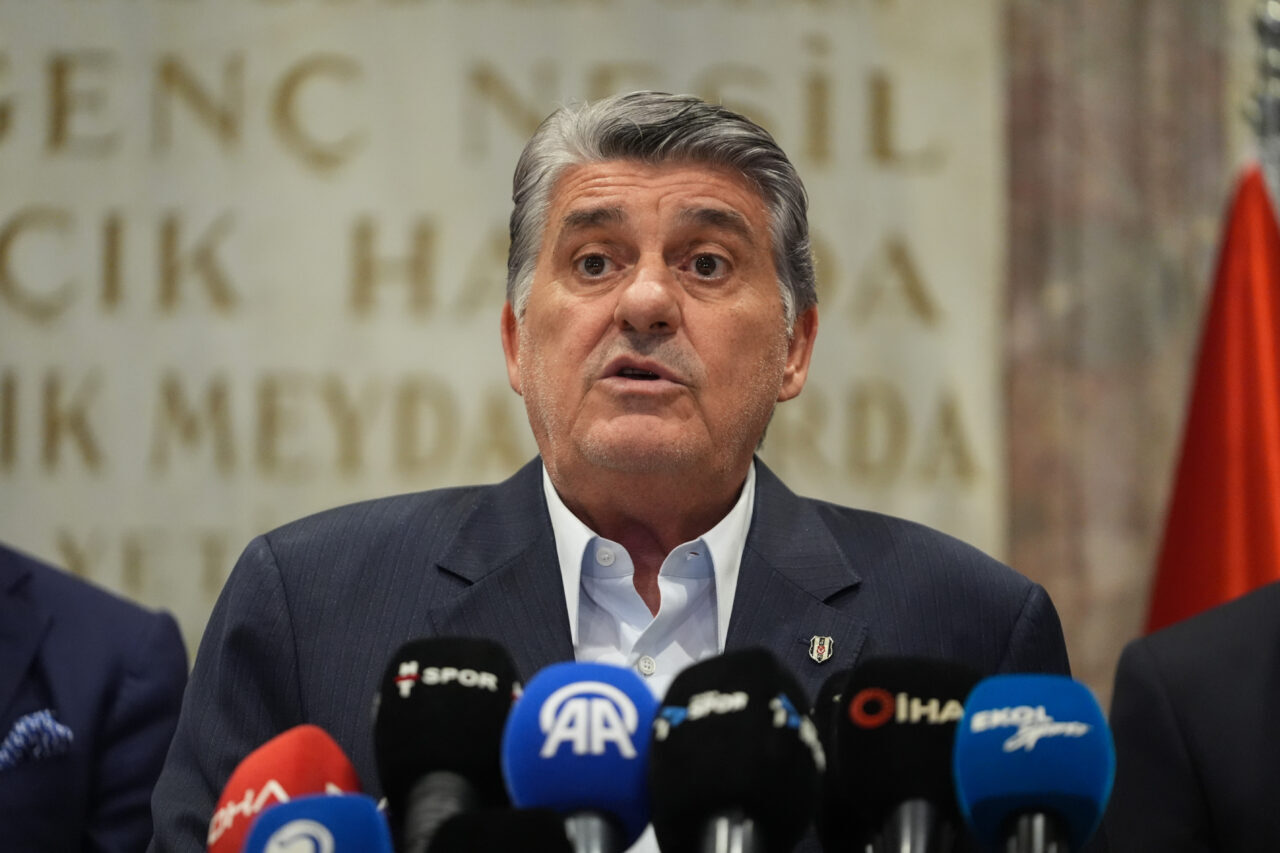 Beşiktaş Kulübü Başkanı Serdal Adalı, 2 Kasım'da yapılan olağan idari