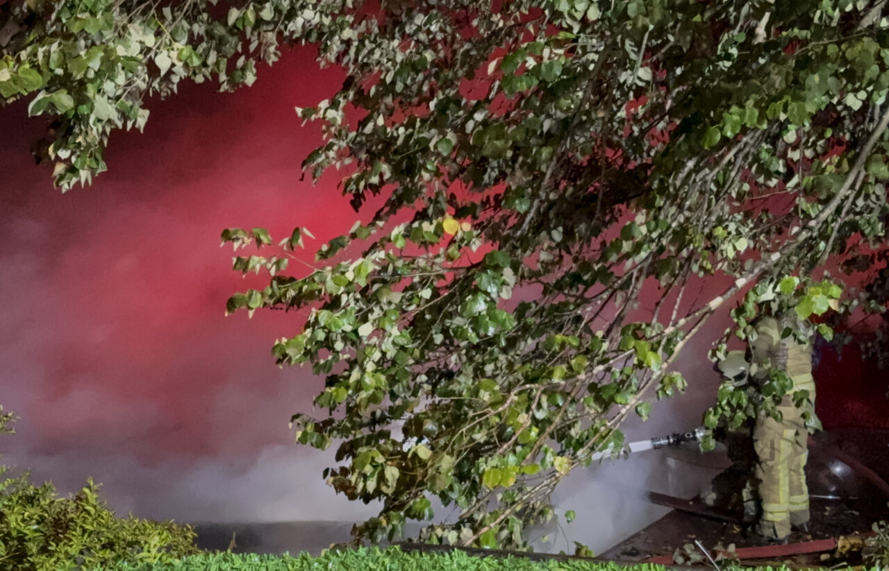 İstanbul Beykoz'da, bir etkinlik alanındaki restoranda çıkan yangın itfaiye ekiplerince