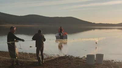 Bolu'da Seben Taşlıyayla Göleti'ne kaçak avcıların bıraktığı 5 bin metre