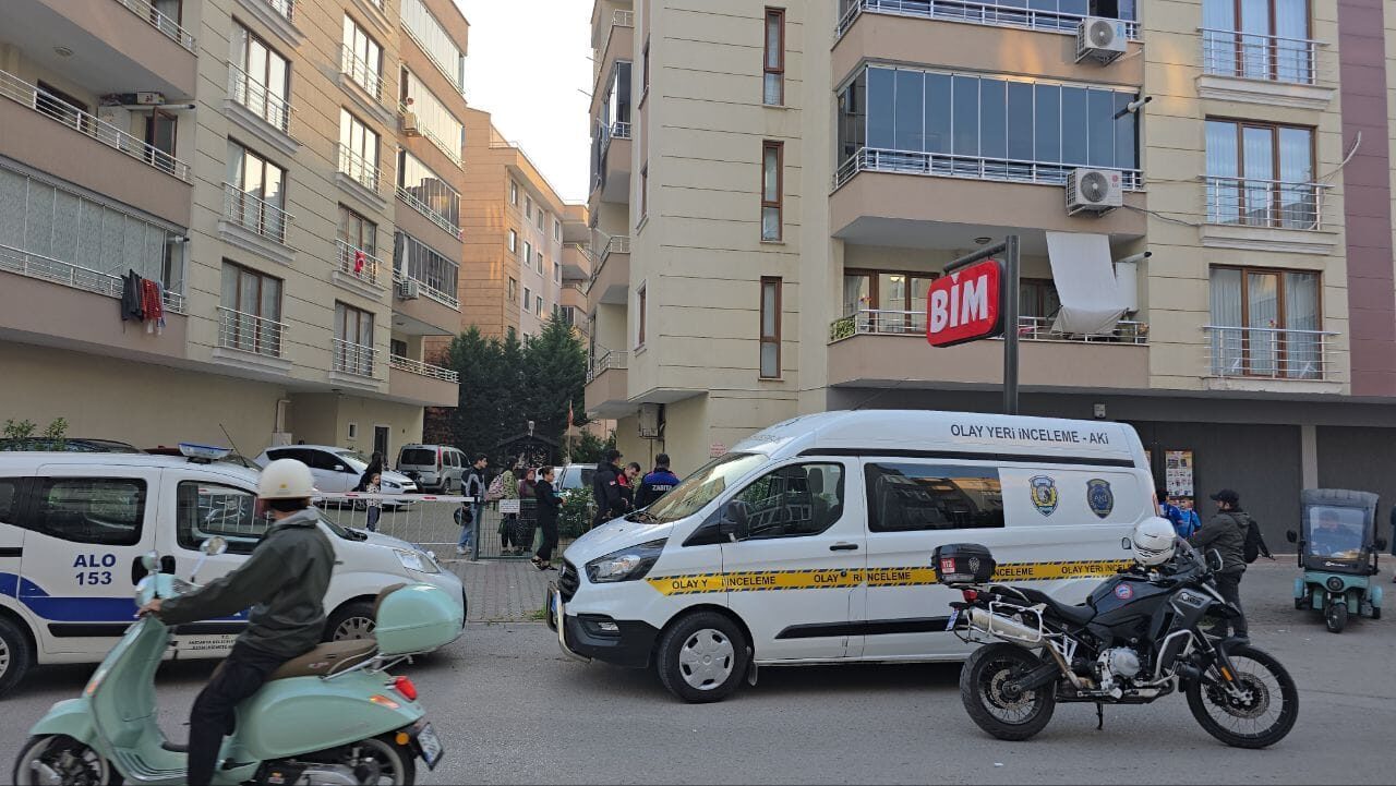 Bursa'nın Mudanya ilçesinde, boşandığı eşi tarafından bıçakla ağır yaralanan kadın,