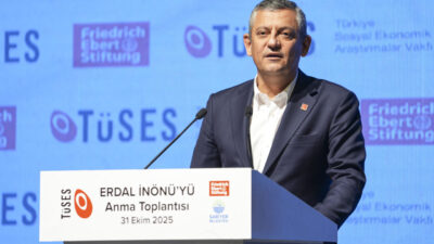 CHP Genel Başkanı Özgür Özel, "Kürtler 'Sorunum var.' diyorsa Türkiye'de