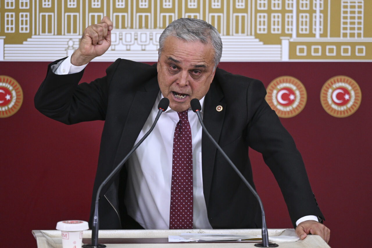 CHP Mersin Milletvekili Hasan Ufuk Çakır, "Hodri meydan, getirin hakim