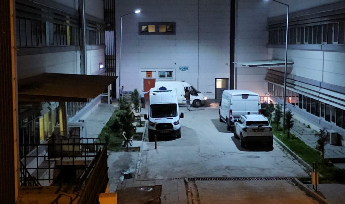 Çorum'un Ortaköy ilçesinde bir kişi, "hayvan otlatma" meselesi nedeniyle tartıştığı