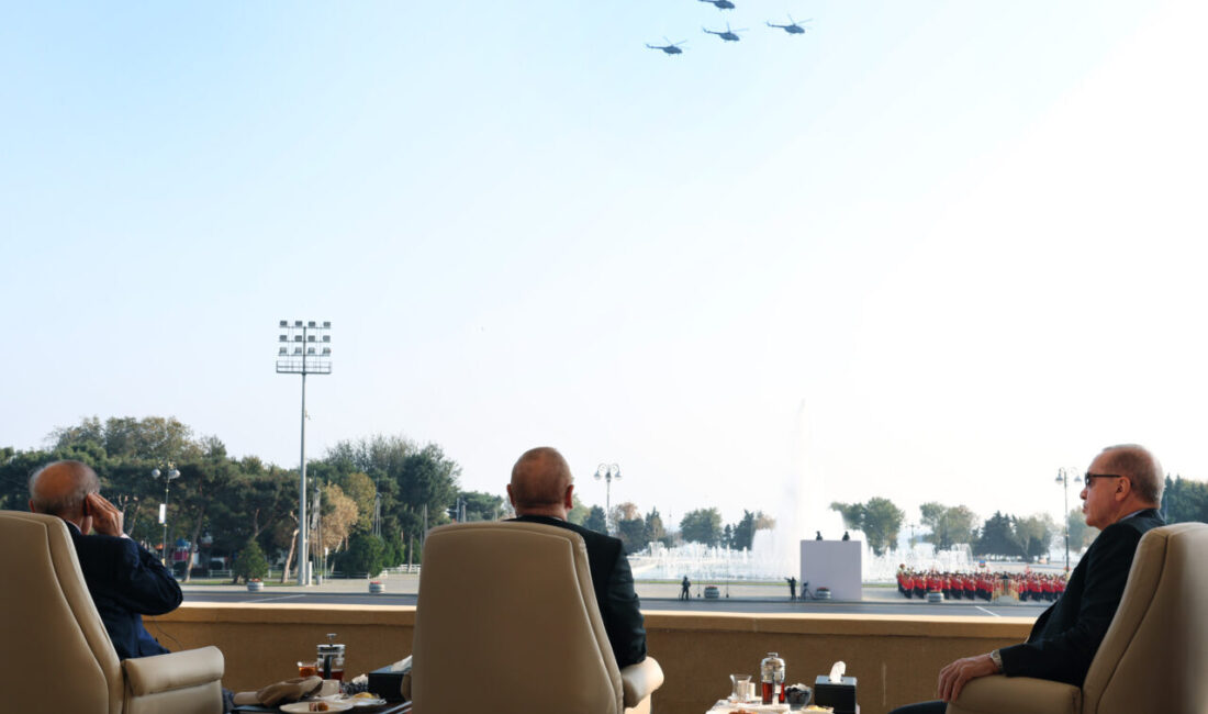 Cumhurbaşkanı Recep Tayyip Erdoğan, "(Azerbaycan Cumhurbaşkanı) İlham (Aliyev) kardeşimin dirayetli