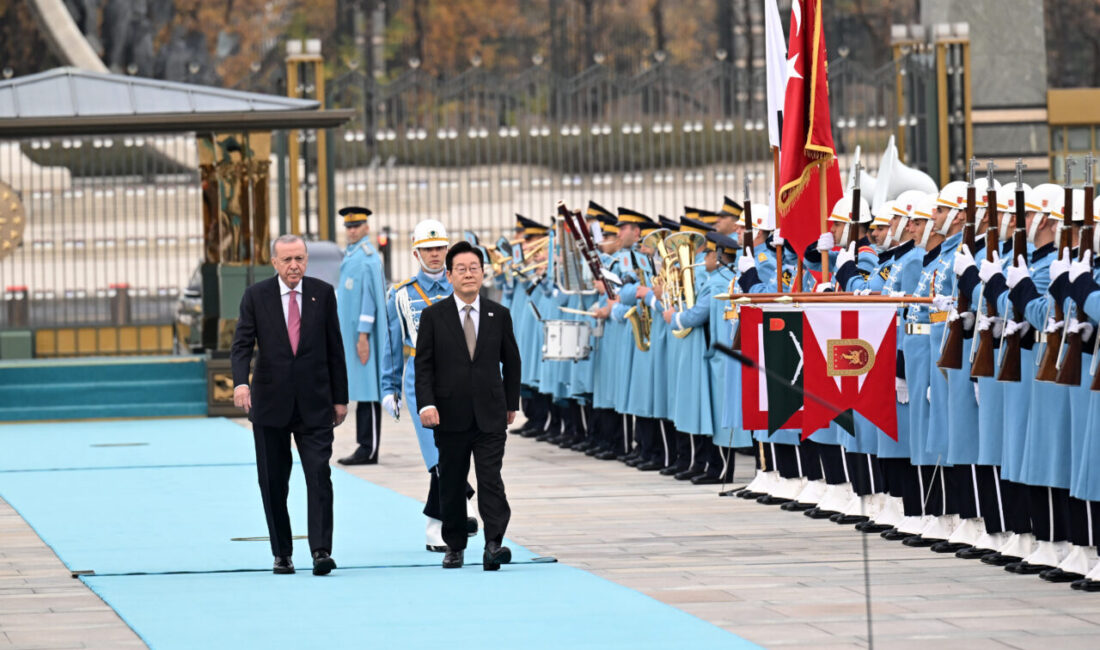 Cumhurbaşkanı Recep Tayyip Erdoğan, Türkiye'yi ziyaret eden Güney Kore Devlet