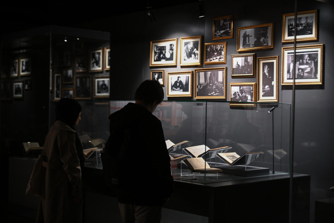 Ankara'da Gazi Mustafa Kemal Atatürk'ün vefatının 87. yılında, "Atatürk Tarafından