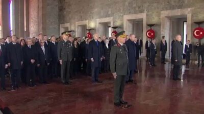 Cumhurbaşkanı Recep Tayyip Erdoğan, 10 Kasım dolayısıyla Anıtkabir'de düzenlenen törene