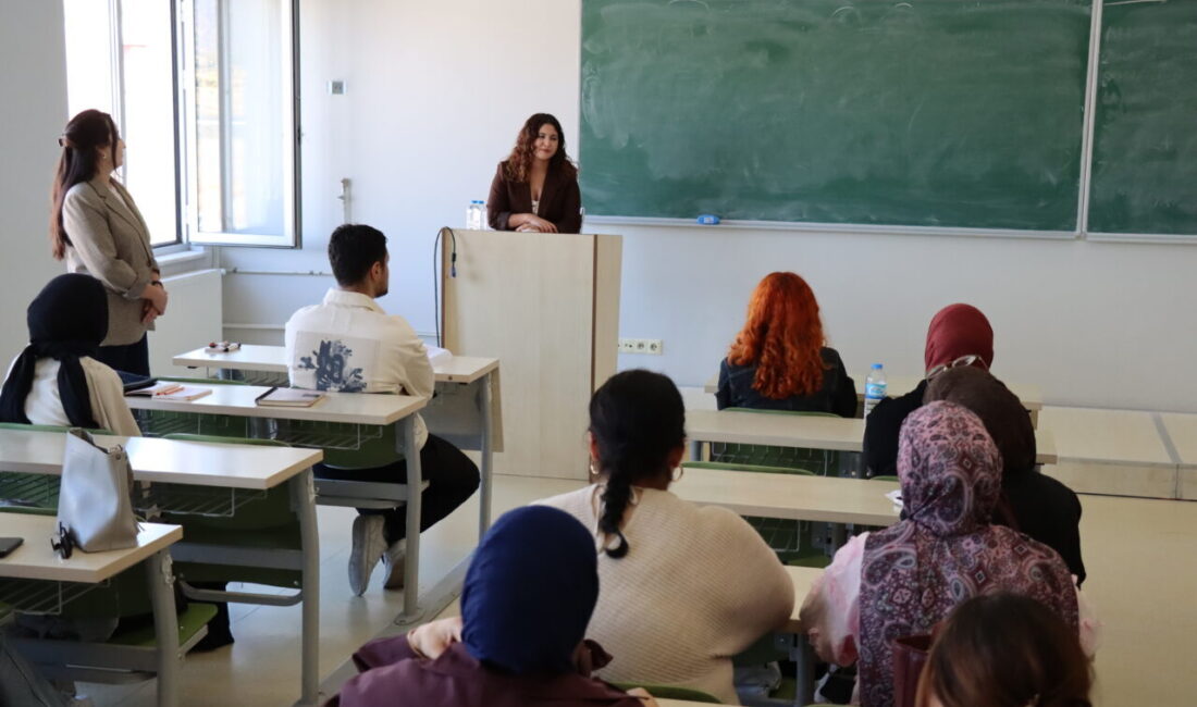  Erzincan Binali Yıldırım Üniversitesi'nde (EBYÜ), kuruluşunun 20. yılı etkinlikleri kapsamında