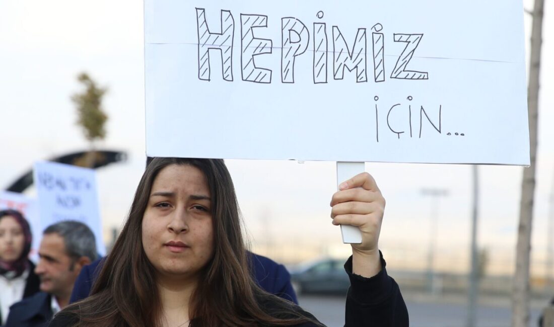 Erzurum'da 3 Kasım'da evinin önünde uğradığı silahlı saldırı sonucu hayatını