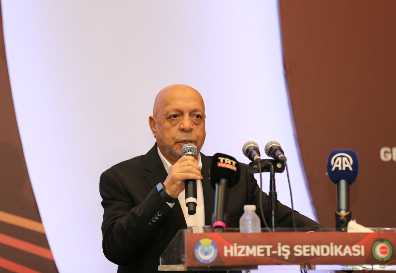 HAK-İŞ Genel Başkanı Mahmut Arslan, "Bu dönem, Asgari Ücret Tespit