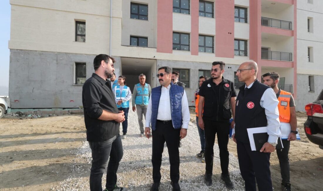 Hatay'ın Defne ilçesinde, 6 Şubat 2023'teki depremlerin ardından yapımına başlanan