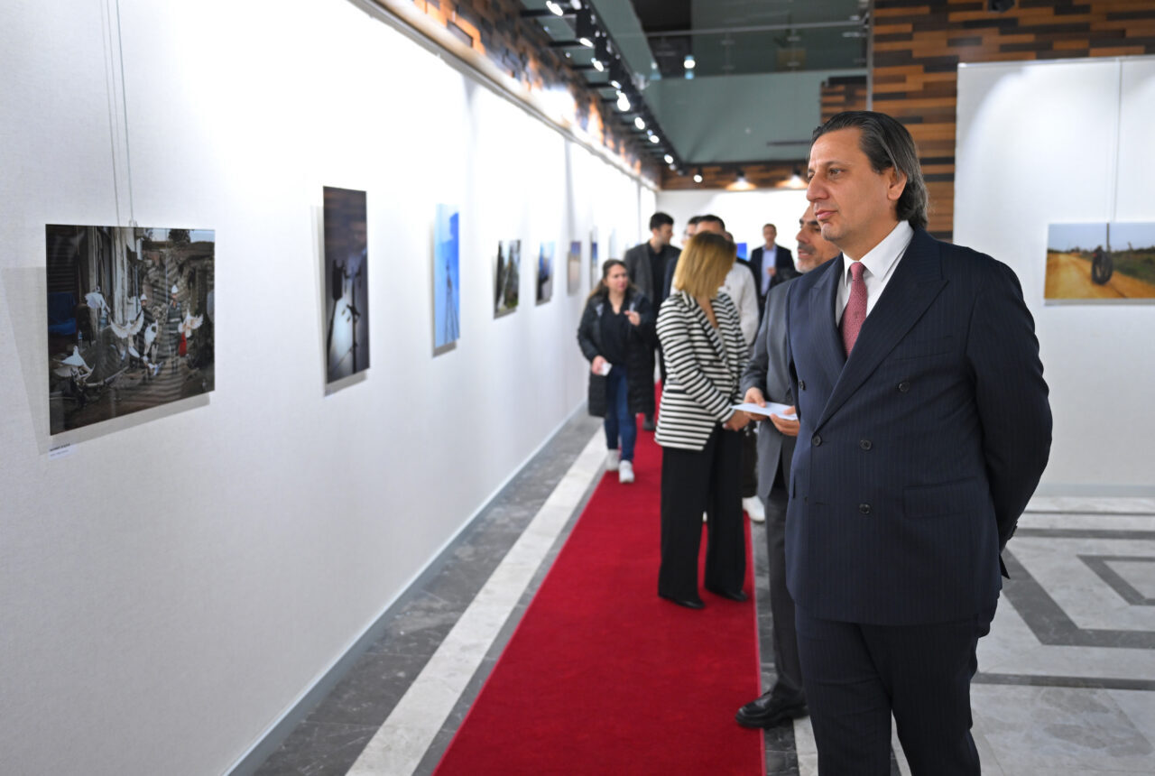 Türkiye genelinde 21 elektrik dağıtım şirketinde görev yapan çalışanların özverili