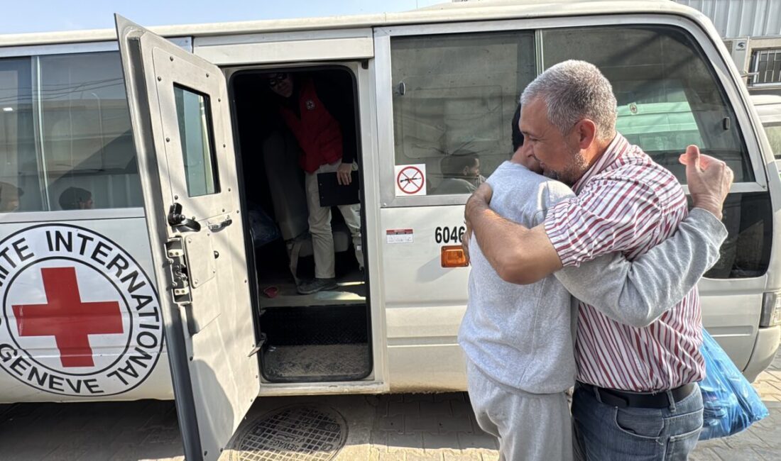 İsrail ordusunun Gazze Şeridi'nden alıkoyduğu 5 Filistinlinin serbest bırakıldığı bildirildi.