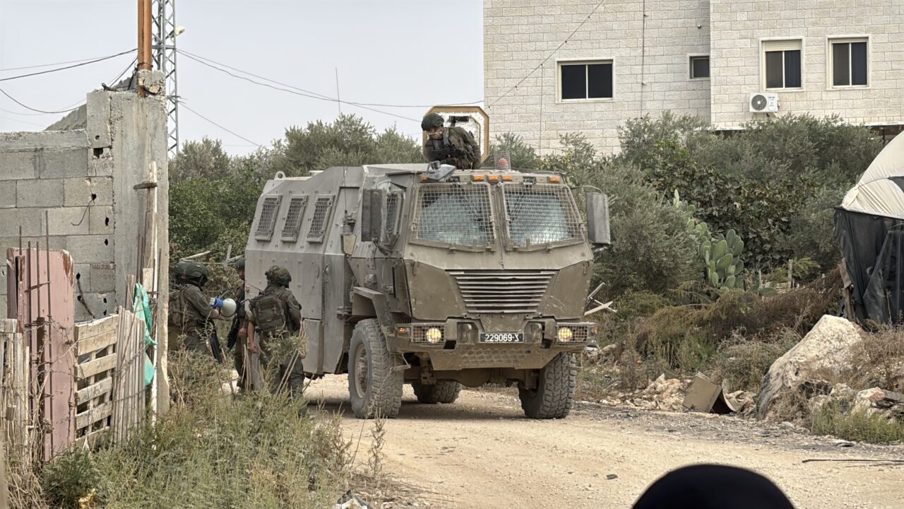  İsrail tarafından yerinden edilen Filistinliler, işgal altındaki Batı Şeria’nın kuzeyindeki