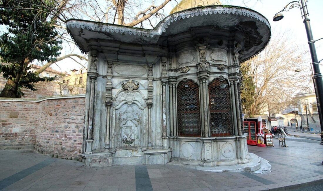 İstanbul'un Fatih Belediyesi, uzun yıllardır ihmal edilmiş, kimi zaman büfe