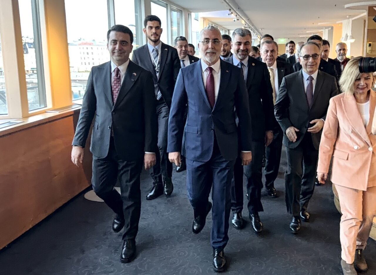  Yurtdışı Türkler ve Akraba Topluluklar Başkanlığı (YTB), Türkiye'den İsveç'e göçün